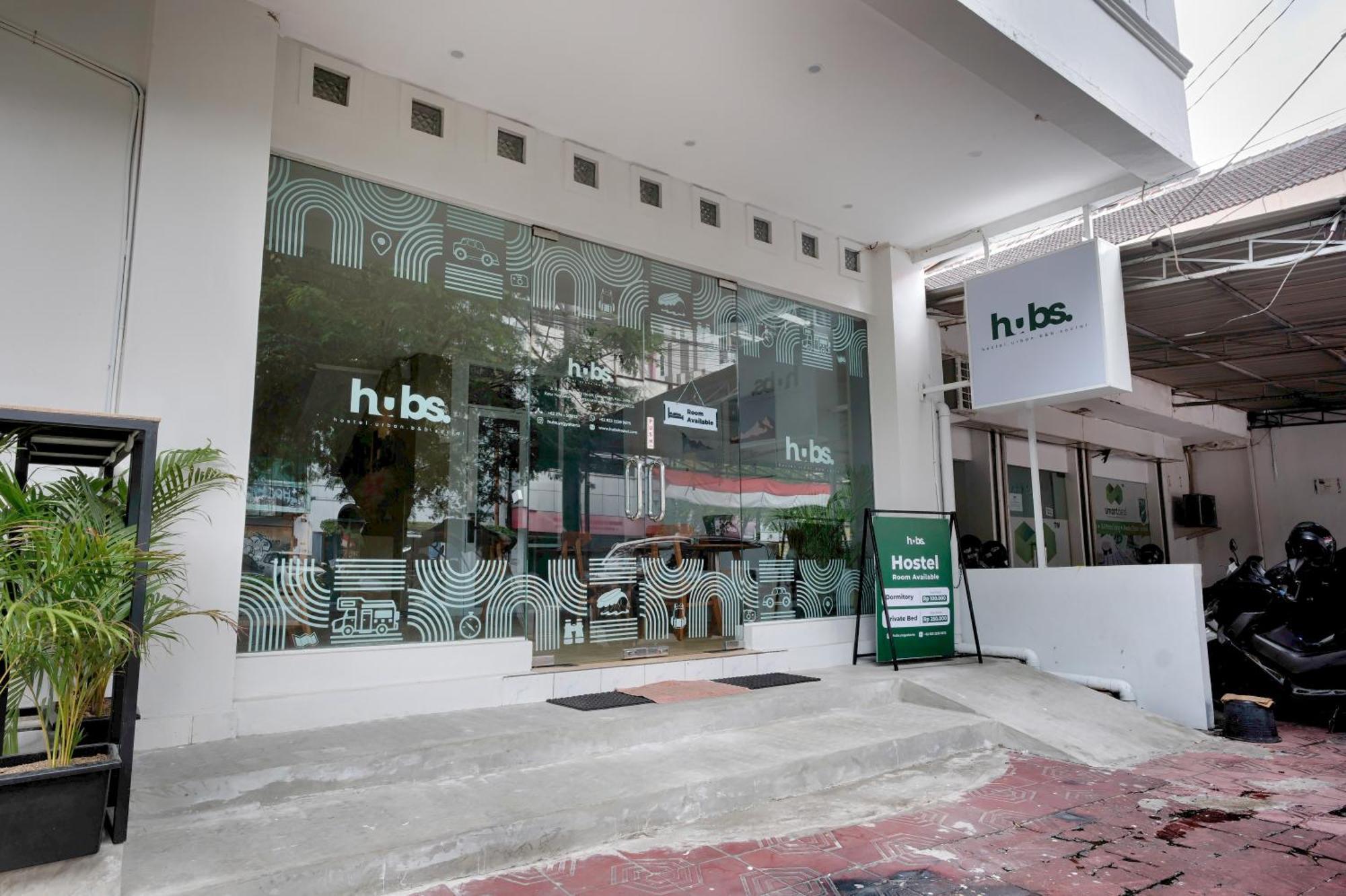 Hubs Hostel Yogyakarta Esterno foto